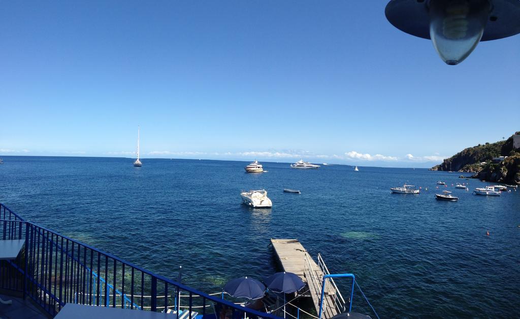 Hotel Rocce Azzurre リーパリ エクステリア 写真